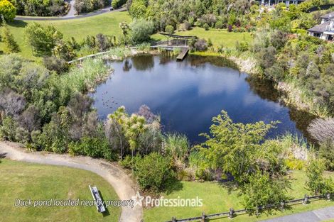 Photo of property in 18 Mount Marua Way, Timberlea, Upper Hutt, 5018
