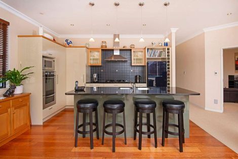 Photo of property in 137a Bucklands Beach Road, Bucklands Beach, Auckland, 2012