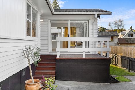 Photo of property in 1/23 Okareka Place, Pakuranga Heights, Auckland, 2010