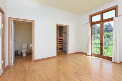 Photo of property in 10 Taylor Street, Green Island, Dunedin, 9018