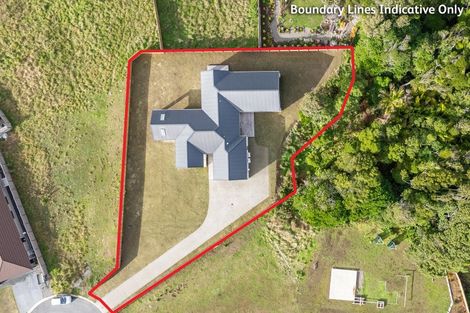 Photo of property in 7 Pihoihoi Close, Waikanae, 5036