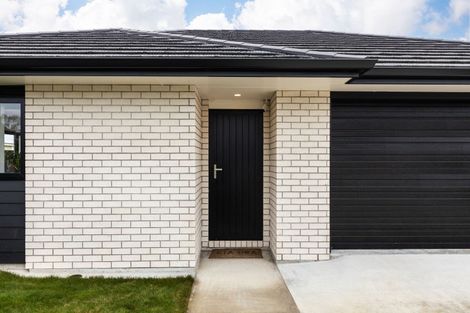 Photo of property in 26 Aratapu Street, Waitara, 4320