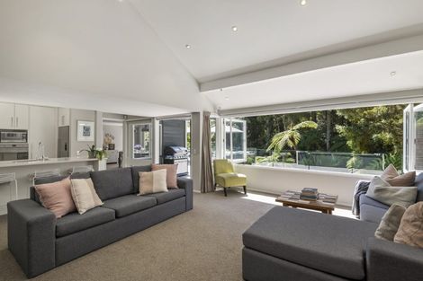 Photo of property in 97 Roseberry Avenue, Birkenhead, Auckland, 0626