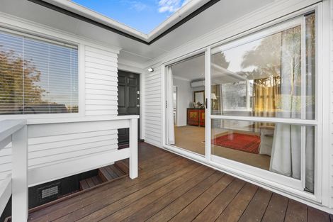 Photo of property in 1/23 Okareka Place, Pakuranga Heights, Auckland, 2010