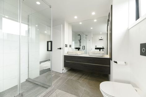 Photo of property in 441 Titirangi Road, Titirangi, Auckland, 0604