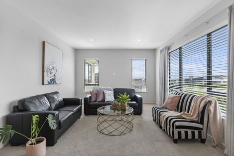 Photo of property in 9 Motukaraka Drive, Beachlands, Auckland, 2018