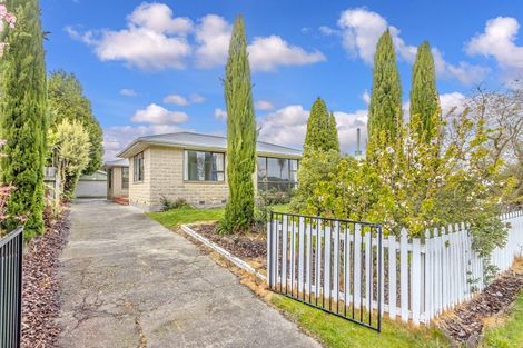 Photo of property in 40 Kathleen Crescent, Hornby, Christchurch, 8042