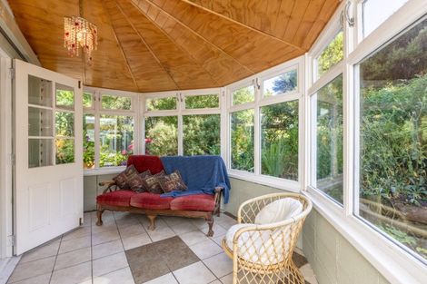 Photo of property in 2 Rose Street, Waipawa, 4210