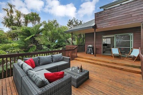 Photo of property in 2/143a Mokoia Road, Birkenhead, Auckland, 0626