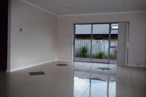 Photo of property in 10 Andrusha Place, Flat Bush, Auckland, 2019