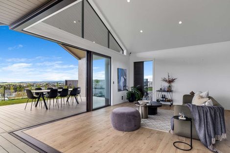 Photo of property in 293 Kitchener Road, Pukekohe, 2120