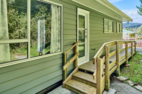 Photo of property in 2/22 Shackleton Grove, Stokes Valley, Lower Hutt, 5019