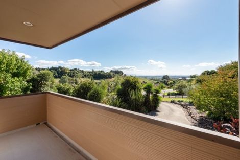 Photo of property in 8 Roger Guy Place, Welcome Bay, Tauranga, 3175