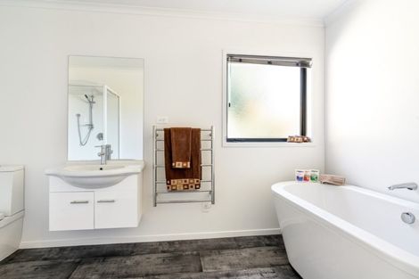 Photo of property in 43 Fearon Street, Motueka, 7120