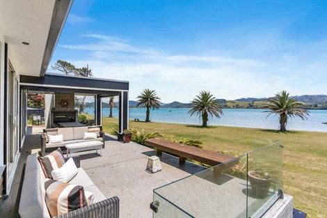 Photo of property in 17 Golden Hills Drive, Pauanui, Hikuai, 3579