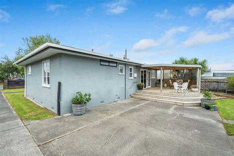 Photo of property in 16 Leeds Street, Milson, Palmerston North, 4414