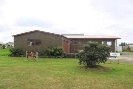 Photo of property in 416 Matarangi Drive, Matarangi, Whitianga, 3592