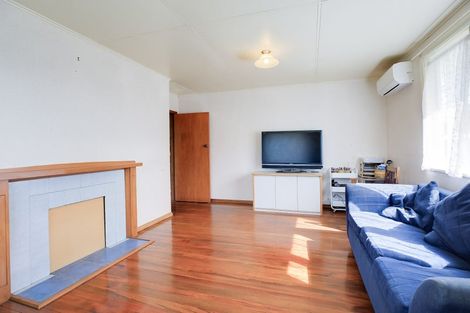 Photo of property in 17 Davies Street, Paeroa, 3600