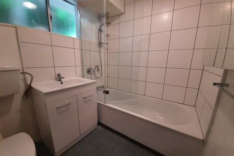 Photo of property in 4/16 John Street, Titahi Bay, Porirua, 5022