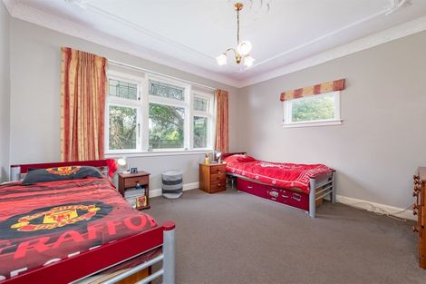 Photo of property in 51 Pohutukawa Street, Woburn, Lower Hutt, 5010