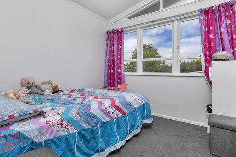 Photo of property in 38 Maui Pomare Street, Blockhouse Bay, Auckland, 0600