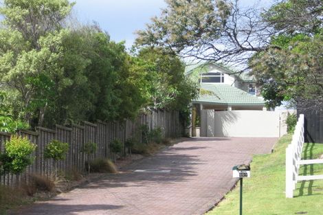 Photo of property in 257 Beach Road, Campbells Bay, Auckland, 0630