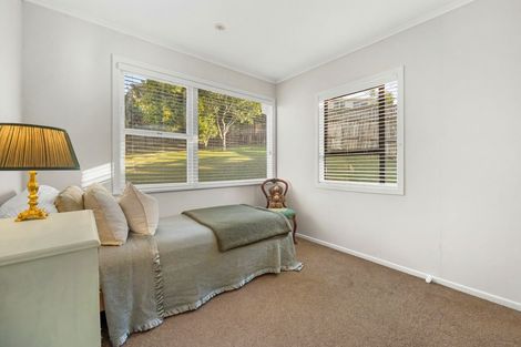Photo of property in 1/23 Okareka Place, Pakuranga Heights, Auckland, 2010