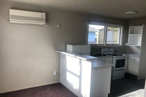 Photo of property in 4 Carisbrooke Street, Aranui, Christchurch, 8061