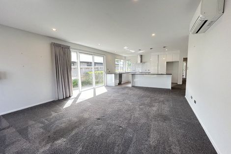 Photo of property in 30 Bronco Drive, Aidanfield, Christchurch, 8025