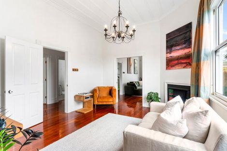 Photo of property in 51 Paice Avenue, Sandringham, Auckland, 1025