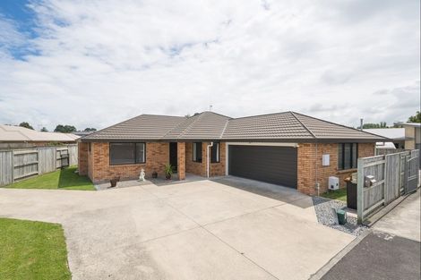 Photo of property in 10a Pegasus Place, Kelvin Grove, Palmerston North, 4414