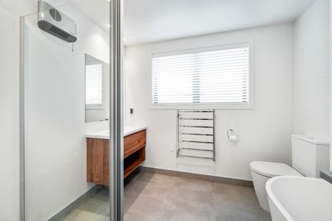 Photo of property in 22 Woodpecker Street, Lake Hawea, Wanaka, 9382