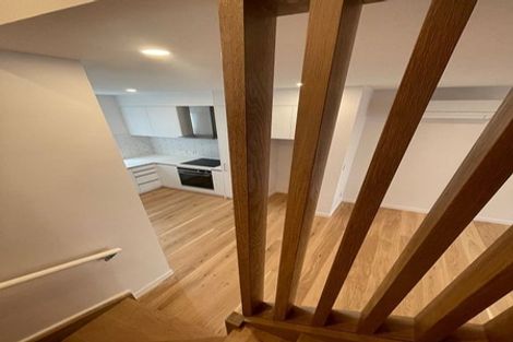 Photo of property in 5/30 Pirie Street, Mount Victoria, Wellington, 6011