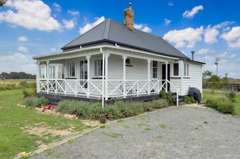 Photo of property in 124 Campbell Road, Pipiroa, Thames, 3574