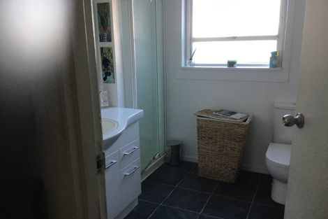 Photo of property in 35 Shakespeare Street, Leamington, Cambridge, 3432