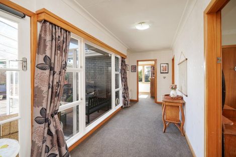 Photo of property in 28 Cruickshank Crescent, Rosedale, Invercargill, 9810