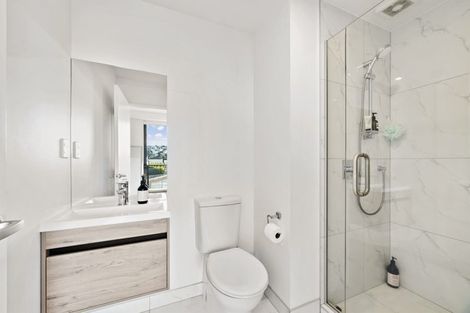 Photo of property in 2/18 Oriental Terrace, Oriental Bay, Wellington, 6011