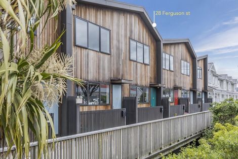 Photo of property in Aniva Terrace, 28 Ferguson Street, Newtown, Wellington, 6021