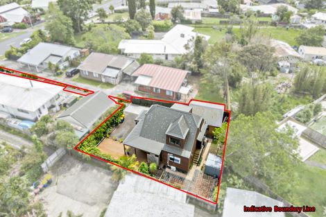 Photo of property in 2/80 Glengarry Road, Glen Eden, Auckland, 0602