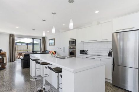 Photo of property in 9 Kamahi Crescent, Papamoa Beach, Papamoa, 3118