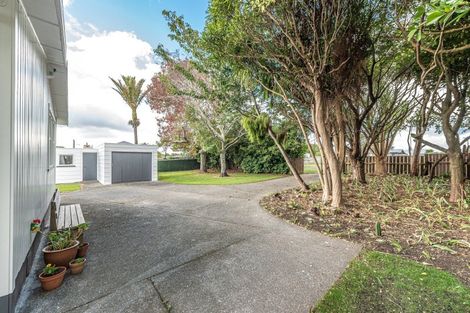 Photo of property in 30 Bear Street, Waverley, 4510