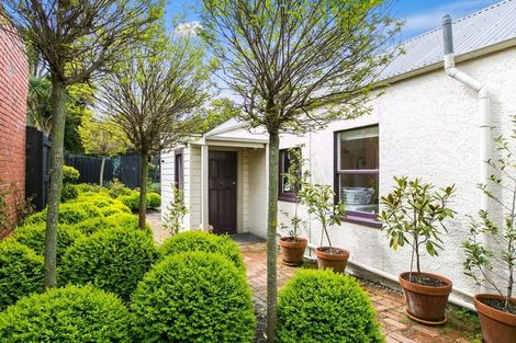 Photo of property in 70 Russell Street, Dunedin Central, Dunedin, 9016