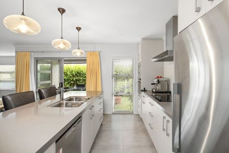 Photo of property in 117 Awataha Crescent, Pyes Pa, Tauranga, 3110