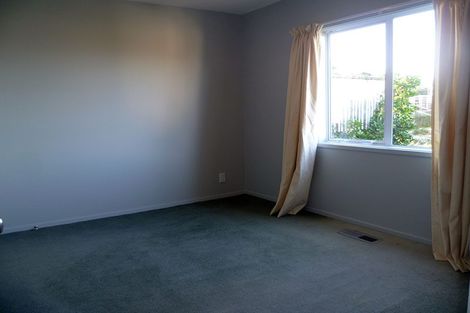 Photo of property in 51 Fortunatus Street, Brooklyn, Wellington, 6021