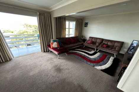 Photo of property in 2/53 Simkin Avenue, St Johns, Auckland, 1072