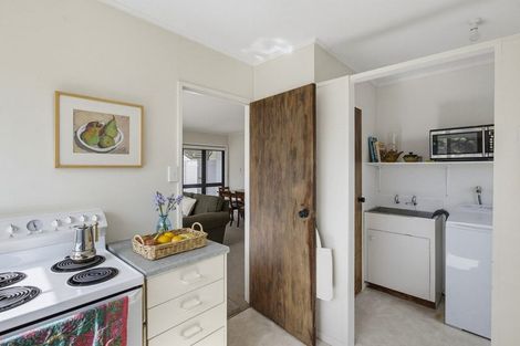 Photo of property in 15a Te Maku Grove, Waikanae, 5036