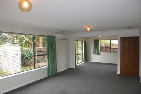 Photo of property in 85a Cambridge Terrace, Waterloo, Lower Hutt, 5011