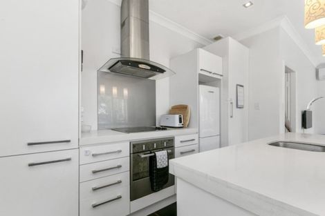 Photo of property in 11 Hinemoa Street, Waiwhetu, Lower Hutt, 5010