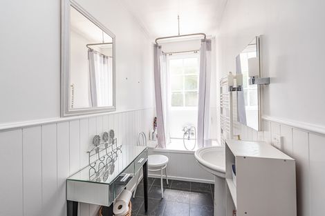 Photo of property in 24 Brassey Road, Saint Johns Hill, Whanganui, 4500