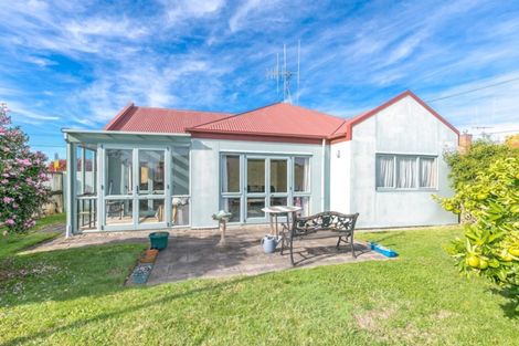 Photo of property in 55 Vardon Road, St Andrews, Hamilton, 3200
